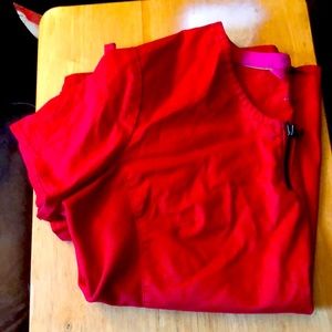 Women’s beyond scrubs sizeLarge top